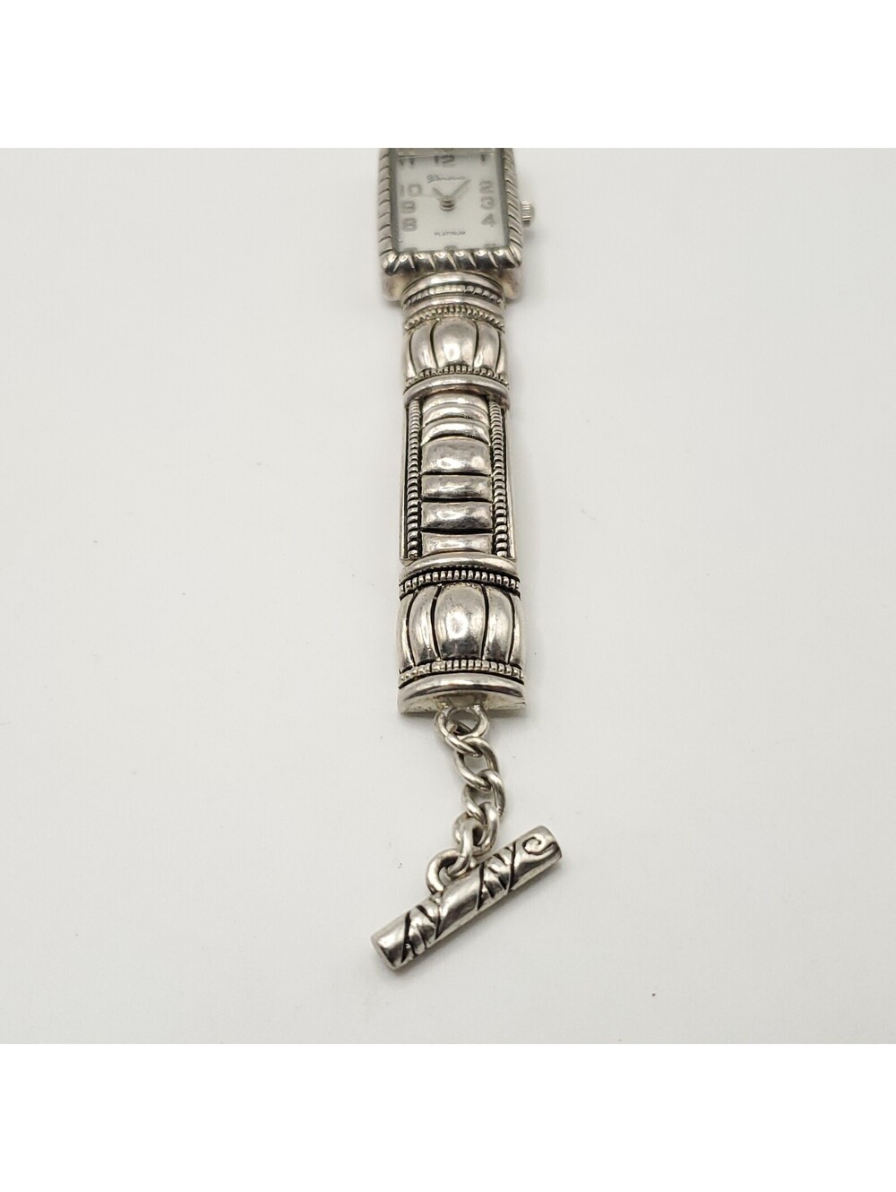 Geneva Platinum Silver Tone Quartz Toggle Band Womens Watch 19mm New Battery - Picture 12 of 16